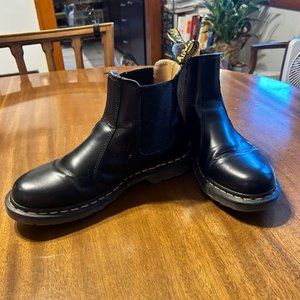 Doc Marten Chelsea Boots